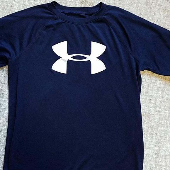 Under Armour Other - Under Armour Blue short sleeve YL Loose Under Armour Other - Under Armour Blue short sleeve YL Loose